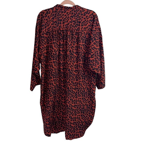Diane Gilman Womens Nightshirt Size Small Red Animal Print Side Slits Pure Silk - Picture 2 of 8